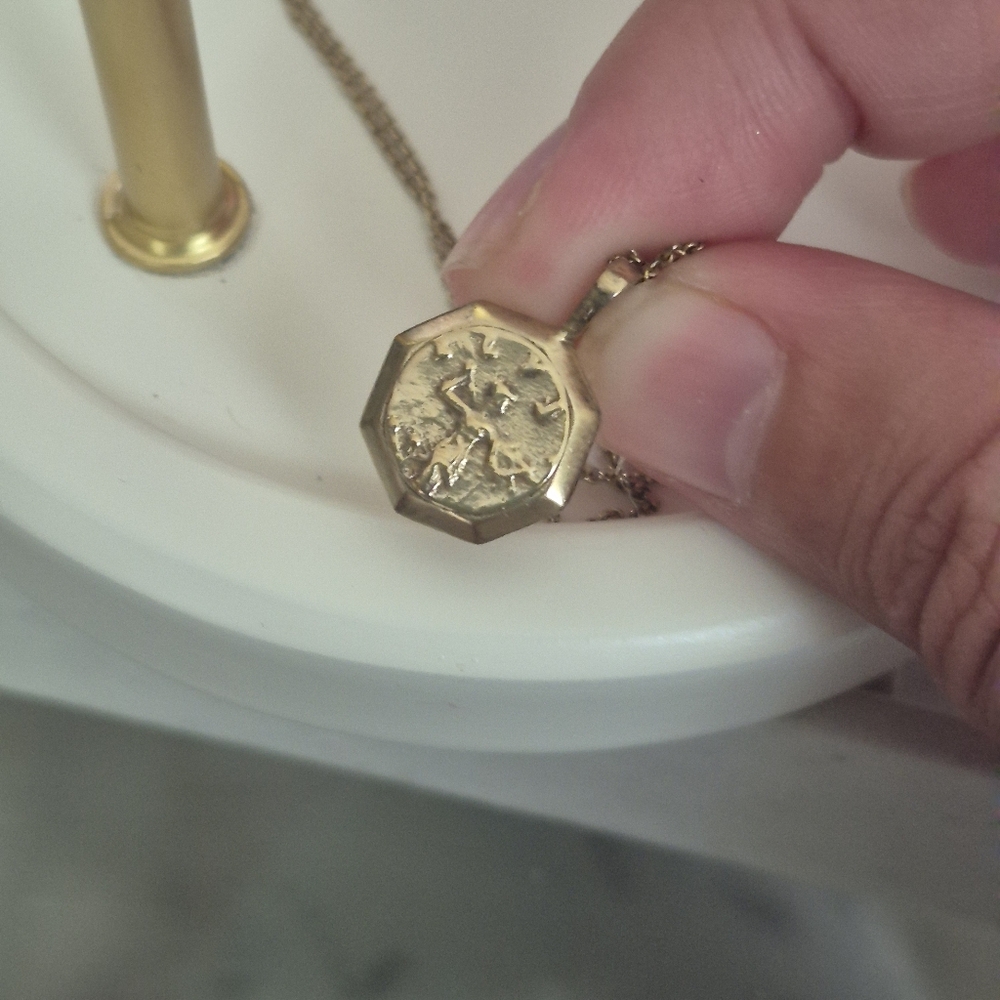 Beautiful Missoma by Lucy Williams Gold vermeil Necklace